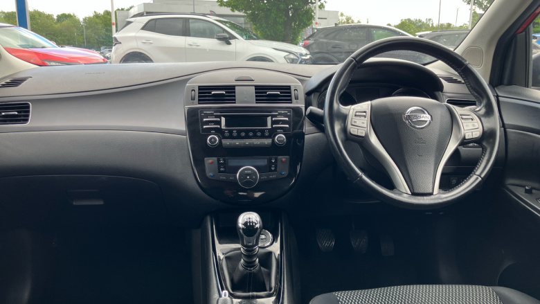 Nissan Pulsar 1.2 DiG-T Acenta 5dr Petrol Hatchback